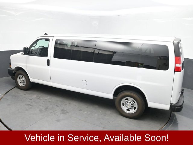 Used 2024 Chevrolet Express 3500 LS RWD image 22