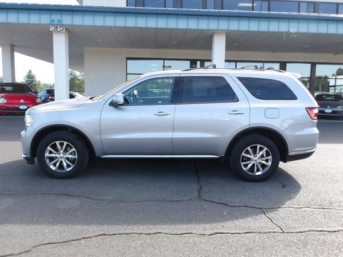 Used 2016 Dodge Durango Limited w/ Nav & Power Liftgate Group AWD/4WD image 2