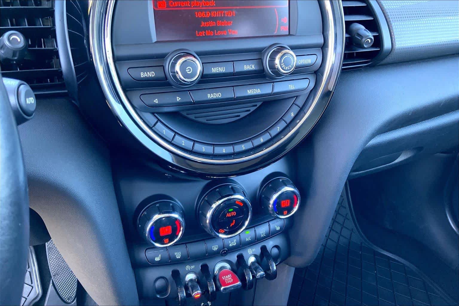Used 2016 MINI Cooper 2-Door Hardtop FWD image 30