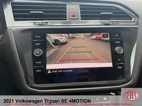 Used 2021 Volkswagen Tiguan SE R-Line image 21