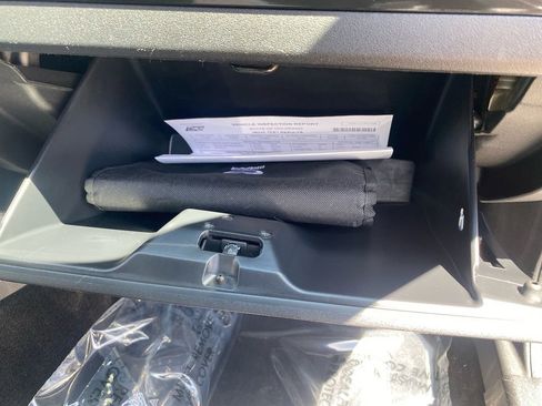 Used 2013 MAZDA MX-5 Miata Grand Touring w/ Premium Pkg image 30