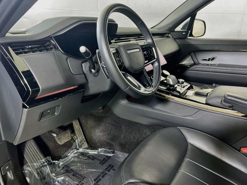 Used 2023 Land Rover Range Rover Sport SE AWD/4WD image 9