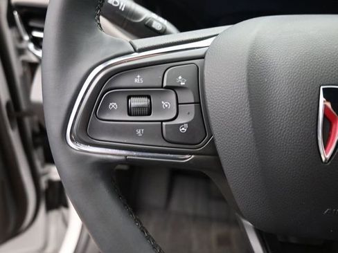 Used 2024 Buick Envista Avenir image 32