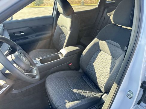 New 2026 Nissan Kicks SV w/ SV Premium Package AWD/4WD image 20