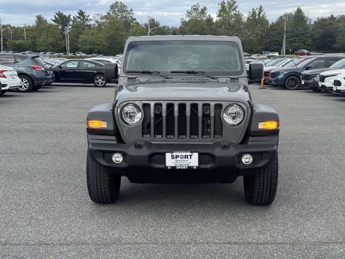 Used 2021 Jeep Wrangler Sport image 27