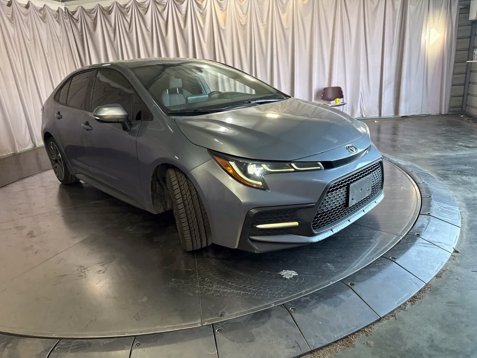 Used 2020 Toyota Corolla SE w/ Carpet Mat Package (TMS) FWD image 3