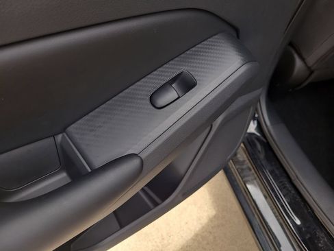 Certified 2025 Nissan Altima 2.5 S FWD image 12
