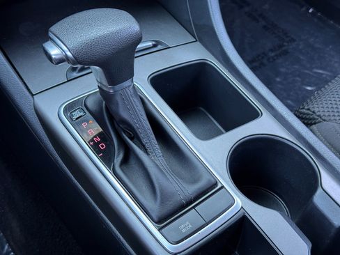 Used 2020 Kia Optima LX image 24