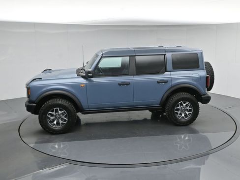 Certified 2025 Ford Bronco Badlands AWD/4WD image 46