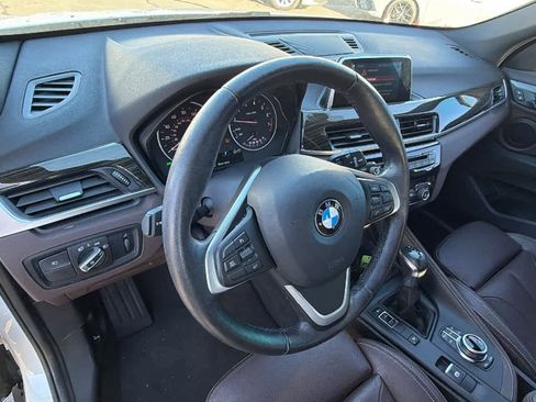 Used 2018 BMW X1 xDrive28i image 10