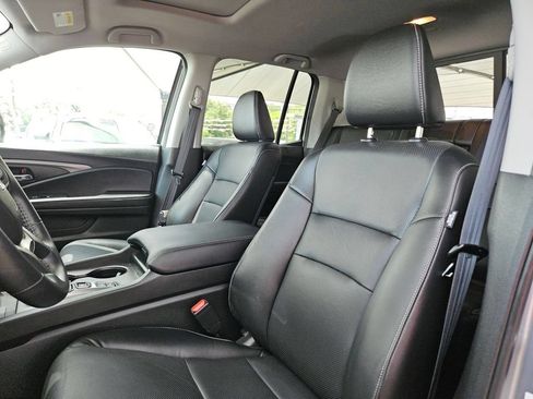Used 2025 Honda Ridgeline RTL image 16