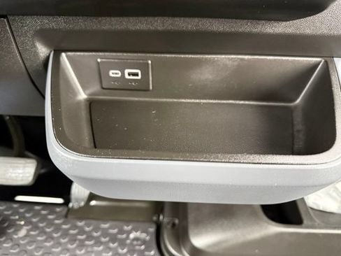 Used 2024 Chevrolet Brightdrop 600 w/ Battery Pack, Max Range AWD/4WD image 23