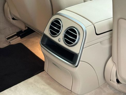 Used 2016 Mercedes-Benz S 550 4MATIC Sedan image 46