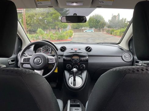 Used 2013 MAZDA MAZDA2 Touring image 55