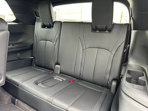 Used 2027 INFINITI QX60 Sport w/ Dark Cargo Package AWD/4WD image 23