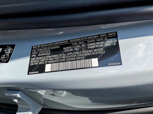 New 2026 Volvo XC60 B5 Plus w/ Protection Package Premier image 21