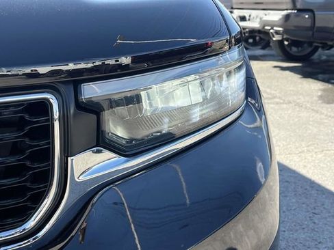 Used 2022 Jeep Grand Cherokee L Limited image 9