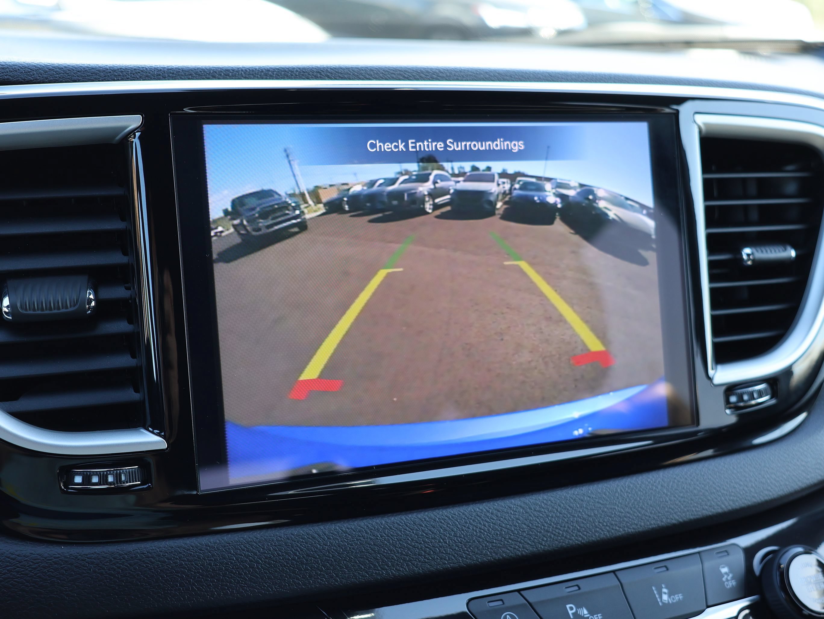 Used 2027 Chrysler Pacifica Select FWD image 42