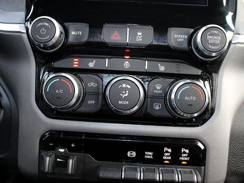 Used 2022 RAM 3500 Big Horn w/ Level C Equiment Group image 24