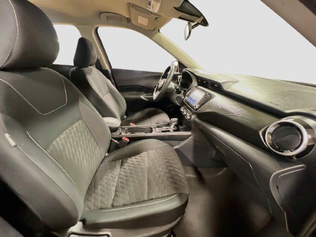 Used 2023 Nissan Kicks SV w/ Exterior Package FWD image 26