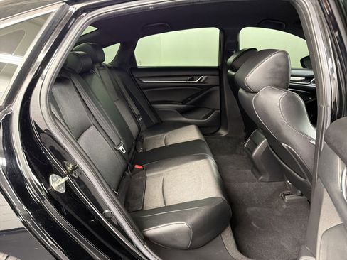 Used 2020 Honda Accord Sport image 29
