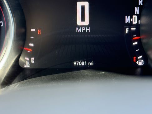 Used 2017 Dodge Challenger GT image 8