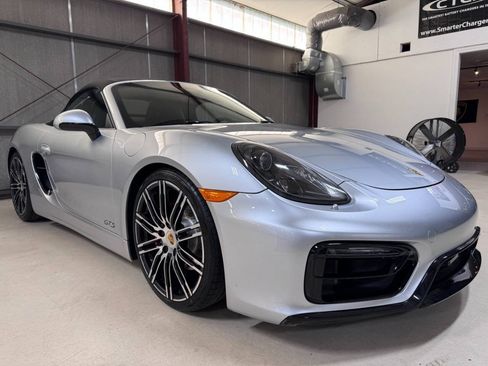 Used 2015 Porsche Boxster GTS RWD image 23