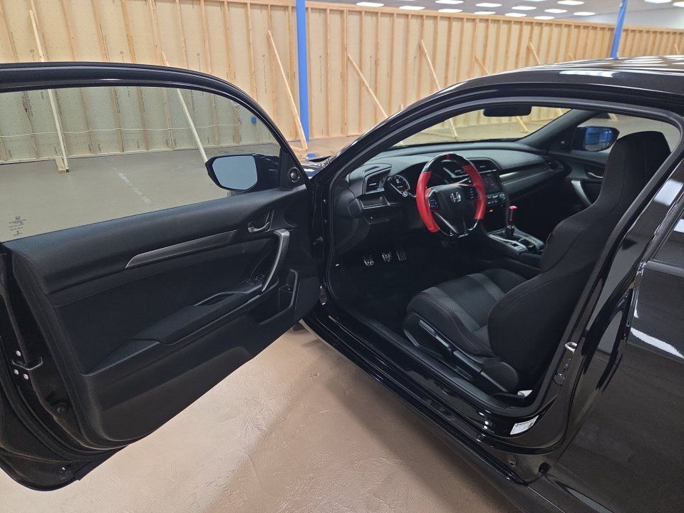 Used 2018 Honda Civic Si image 34
