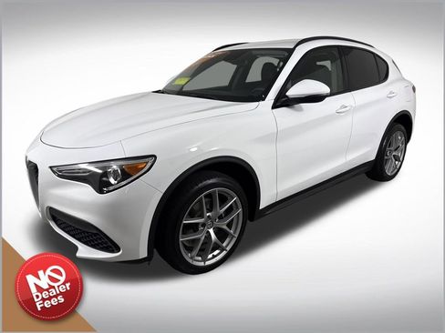 Used 2018 Alfa Romeo Stelvio Sport w/ Quick Order Package 22J Sport image 8