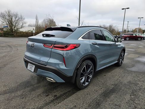 New 2025 INFINITI QX55 Essential image 7