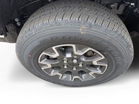 New 2026 Jeep Gladiator Sport AWD/4WD image 24