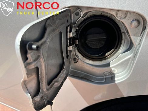 Used 2012 Nissan NV 1500 S w/ Side Curtain Airbag Pkg image 15