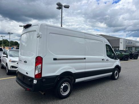 Used 2024 Ford Transit 250 148 Medium Roof RWD image 5