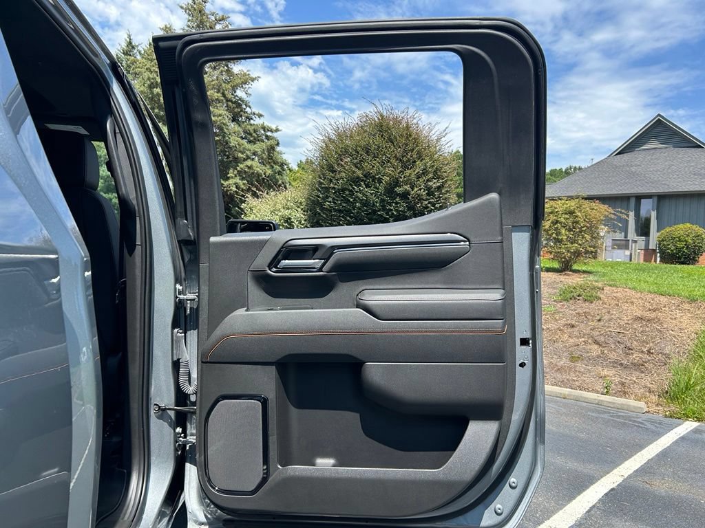New 2026 GMC Sierra 1500 AT4 w/ Technology Package AWD/4WD image 77