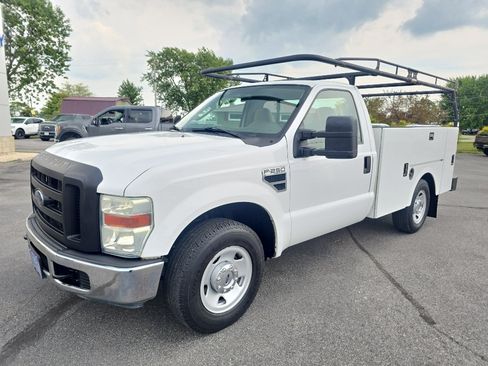 Used 2008 Ford F250 XLT RWD image 2