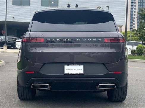 Certified 2025 Land Rover Range Rover Sport SE AWD/4WD image 4