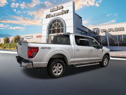 Used 2024 Ford F150 XLT w/ Mobile Office Package image 3