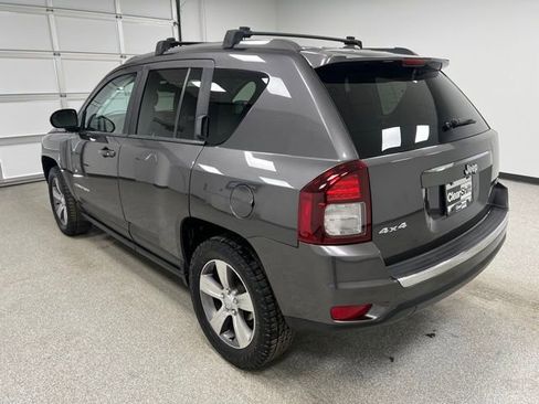 Used 2016 Jeep Compass High Altitude AWD/4WD image 7