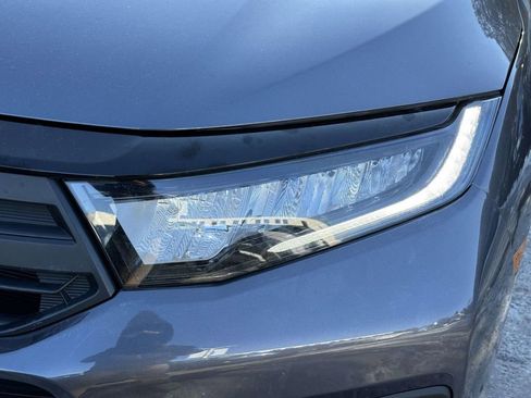 Certified 2025 Honda Odyssey EX-L image 9