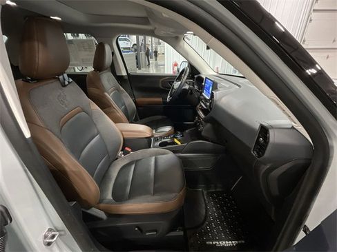Used 2023 Ford Bronco Sport Outer Banks w/ Tech Package image 30