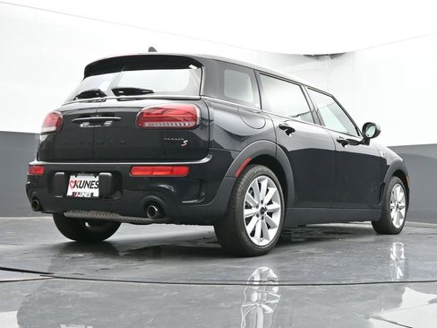 Used 2023 MINI Cooper Clubman S w/ Premium Package image 76