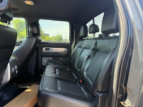 Used 2014 Ford F150 FX4 w/ Equipment Group 402A Luxury AWD/4WD image 9