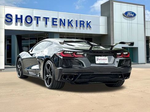Used 2024 Chevrolet Corvette Stingray Coupe w/ 1LT RWD image 6
