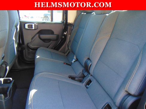 New 2025 Jeep Gladiator Sport image 32