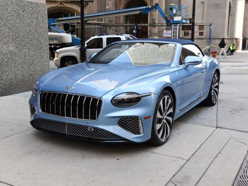 New 2026 Bentley Continental GTC image 22