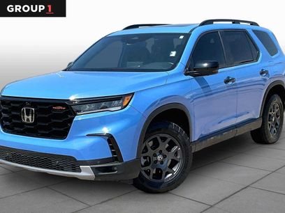 Used 2025 Honda Pilot TrailSport
