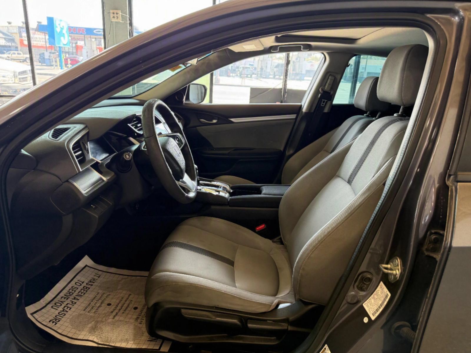 Used 2017 Honda Civic EX image 9
