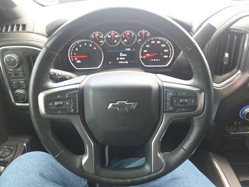 Used 2022 Chevrolet Silverado 1500 LT Trail Boss w/ Safety Package AWD/4WD image 32