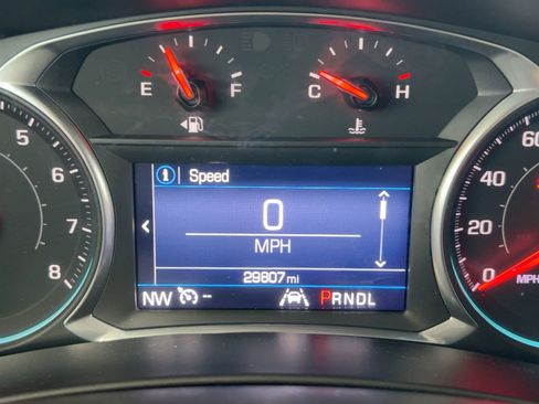 Used 2020 Chevrolet Equinox LT w/ Driver Convenience Package image 20