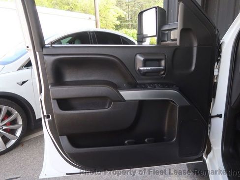 Used 2015 Chevrolet Silverado 2500 LT image 13